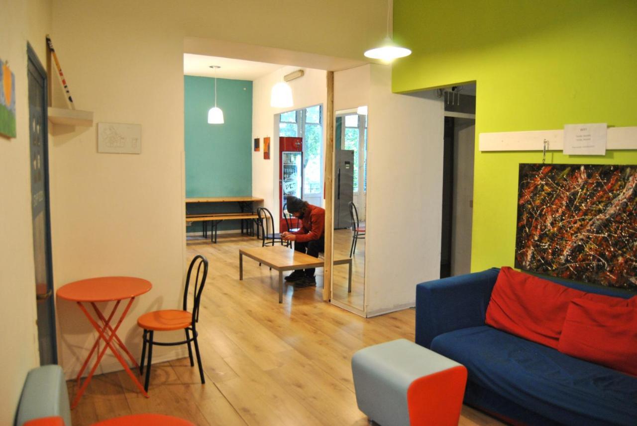 Balarm - Hostel And Bar 巴勒莫 外观 照片